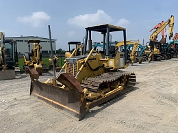 KOMATSU Bulldozers D20PL-8E0 2009
