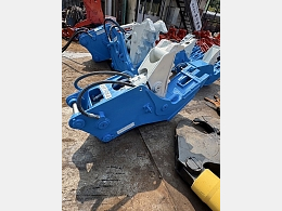 オカダアイヨン　小割機 オカダアイヨン1.OSC-200B.jpg