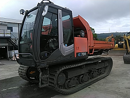 HITACHI Carrier dumps EG70R-3 2009