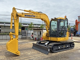 komatsu パワーショベル　日本製　レトロ PC138UU-11 超小旋回型｜商品情報｜コマツカスタマーサポート