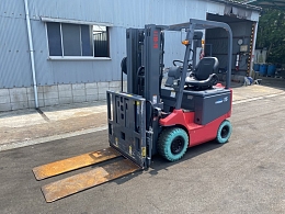 ニチユ フォークリフト FB15PN-75B-430MPSPL 2011年