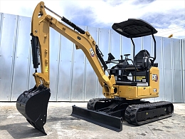 CATERPILLAR Mini excavators 302 CR 2020