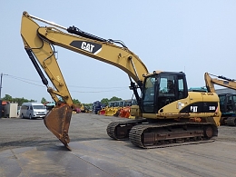 キャタピラー 油圧ショベル(ユンボ) 320D-E 2010年