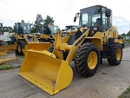 コマツWA100-6/7型共通リアフェンダー コマツWA100-6/7型共通リアフェンダー トラック、ダンプ、建設機械