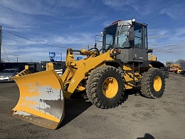 TCM 810A キャビン付き ホイールローダー タイヤショベル