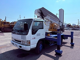 TADANO Aerial platforms BT-110 2004