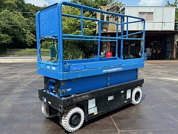 AICHI Aerial work Platforms (self-propelled) SV06B 2006