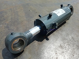 KOMATSU Used Parts Cylinder -