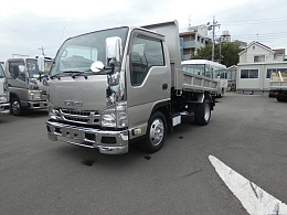 いすゞ ダンプ車 TKG-NJR85AD 2013年