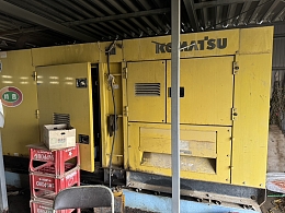 コマツ　ポータブル発電機 KE700A イエロー コマツ ポータブル発電機 KE700A イエロー コマツ ポータブル