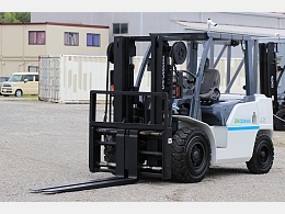 ユニキャリア フォークリフト YDN-D1F4A 2016年