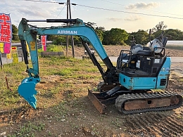 AIRMAN Mini excavators AX17u-6A 2015