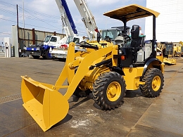 CATERPILLAR Wheel loaders 901C2 2019