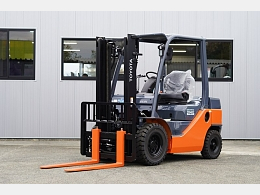 TOYOTA Forklifts 12-8FD25 2025