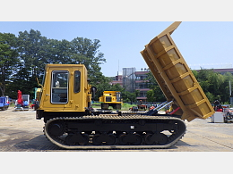 MOROOKA Carrier dumps MST-1700 1996