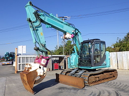 コベルコ建機 油圧ショベル(ユンボ) SK135SR-3 2014年