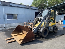 KOMATSU Wheel loaders SD30-6 2005