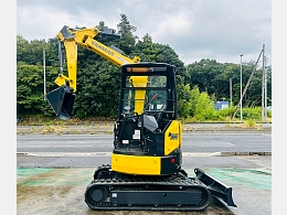 ヤンマー ミニ油圧ショベル(ミニユンボ) B30U ｷｬﾉﾋﾟｰ仕様 2020年