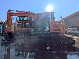 日立建機 油圧ショベル(ユンボ) ZX225USRLCK-5B 2014年