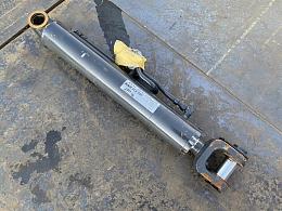 Others Used Parts Cylinder -