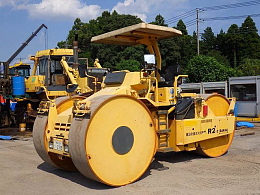 酒井重工業 ローラー R2-2 2012年