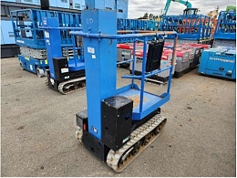 アイチコーポレーション 自走式高所作業車 RM04B 2008年