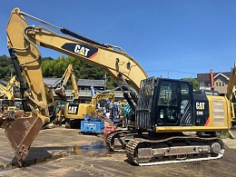 CATERPILLAR Excavators 320E-2 2015