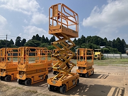 ホロット 自走式高所作業車 OPTIMUM8 2013年