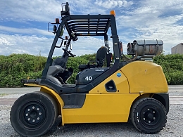 コマツ フォークリフト FG40T-10 2019年