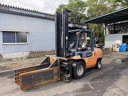 TOYOTA Forklifts 02-7FD45 2007