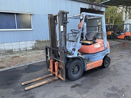 TOYOTA Forklifts 6FGL20 1996