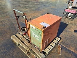 PANASONIC Welding machines YD-355KEC -