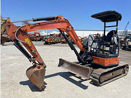 30センチ‼︎ 履き心地抜群です‼︎ 日立建機 ZX30U-3（ミニ油圧ショベル(ミニユンボ)）のカタログ