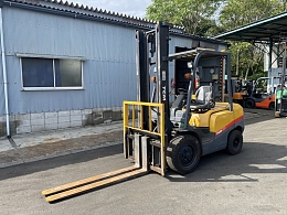 TCM フォークリフト FD35T3S 2007年