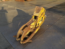 IIDA Attachments(Construction) Hydraulic fork -