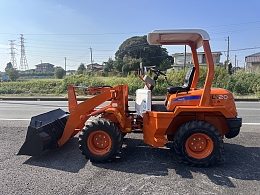 日立建機 タイヤショベル(ホイールローダー) LX20-7 -