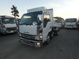 いすゞ ダンプ車 TPG-NJR85AD 2015年