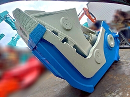 オカダアイヨン アタッチメント(建設機械) 小割機 -