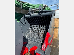 KOBELCO Attachments(Construction) Skeleton bucket -