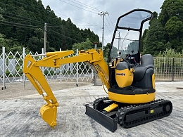 コマツ ミニ重機7点セット コマツ PC07-2E ミニユンボ（ミニ油圧ショベル）~1t 埼玉県中古
