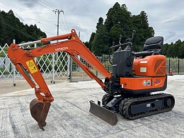 HITACHI Mini excavators ZX8U-2 2013