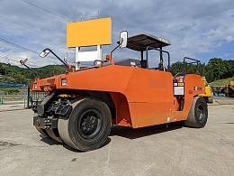 日立建機 ローラー ZC220P-5 2014年