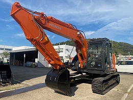 HITACHI Excavators ZX135USK-5B 2015
