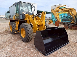 CATERPILLAR Wheel loaders 910K 2015