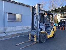 KOMATSU Forklifts FD25T-17 2013