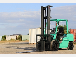 三菱 フォークリフト FDE35AT 2018年