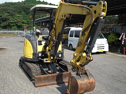 ヤンマー ミニ油圧ショベル(ミニユンボ) ViO30 (ViO30-6) ｷｬﾉﾋﾟｰ仕様 ｸｲｯｸﾋｯﾁ 2014年