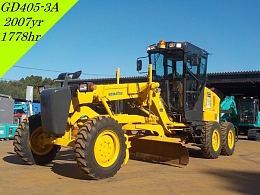 KOMATSU Graders GD405A-3 2007
