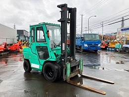 三菱 フォークリフト FDE35AT 2018年