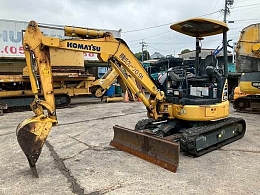 コマツ ミニ油圧ショベル(ミニユンボ) PC30MR-5 2017年